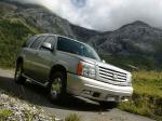 Cadillac Escalade 2001 года